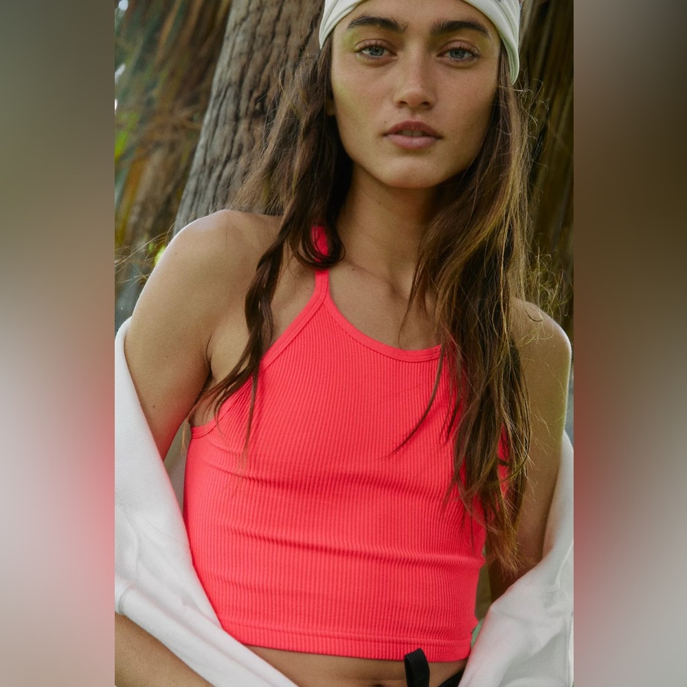 Women’s Ribbed Neon Pink Racerback Crop Tank Top